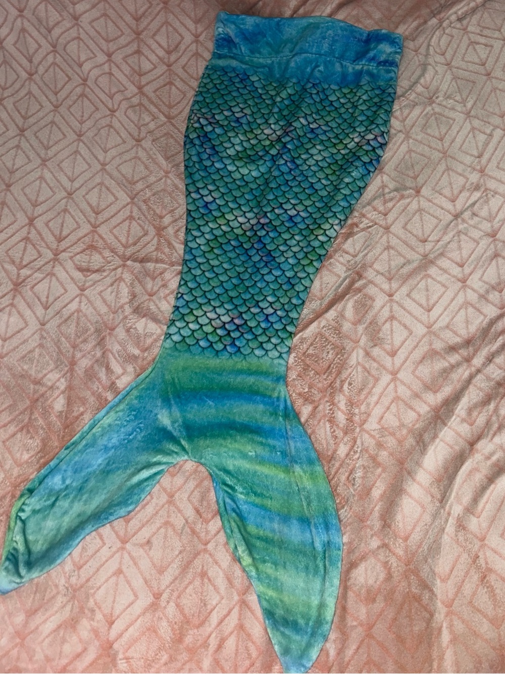 Blue-Green Mermaid Tail Blanket